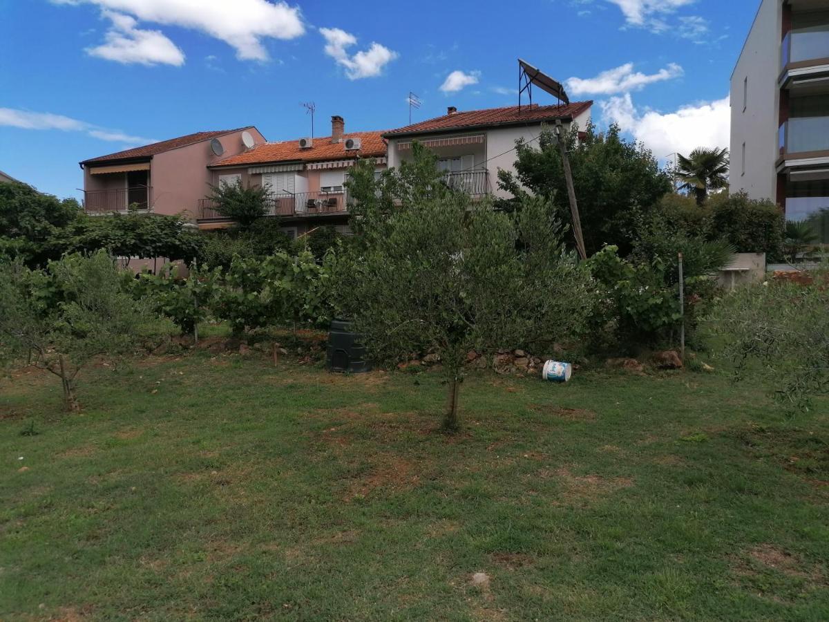 Lino Apartments Rovinj Exterior photo